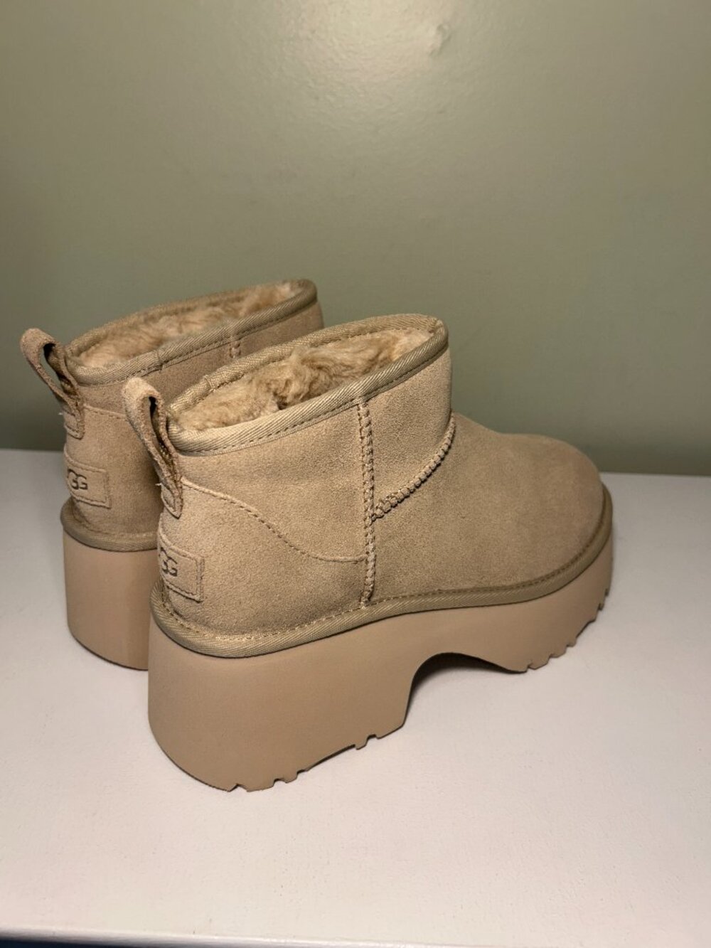 Ugg Women's Classic Ultra Mini New Heights - Picture 9 of 13